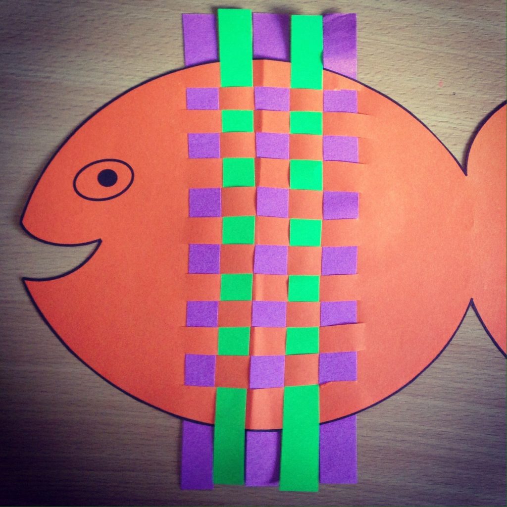 Silly Fish Weave - Paper Craft with Printable Template!