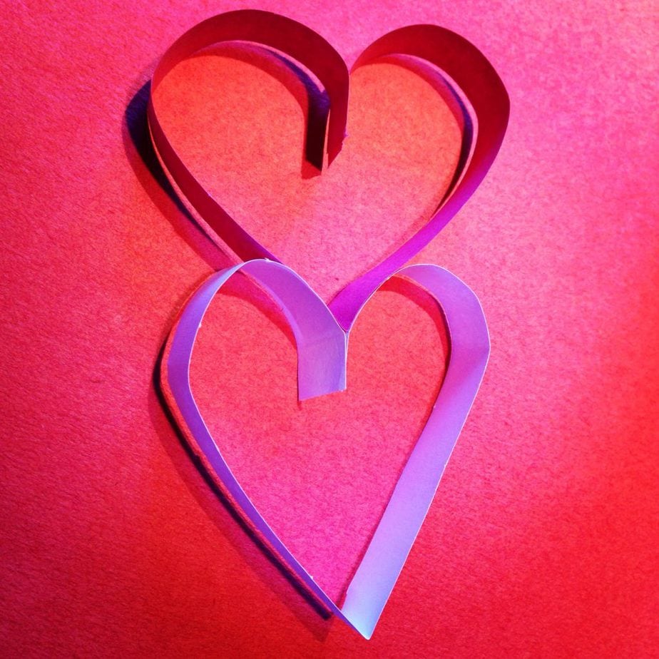 Glue the top of one heart to the bottom of another to start a chain.